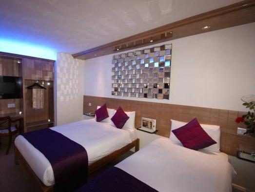 ウエストポイント ホテル 写真