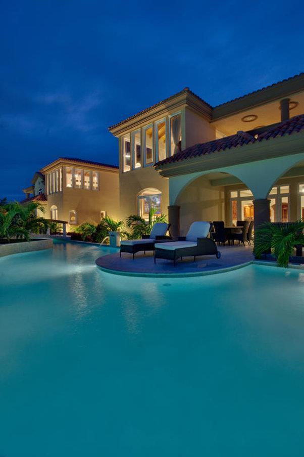 ベリージアン コーヴ エステーツ 写真