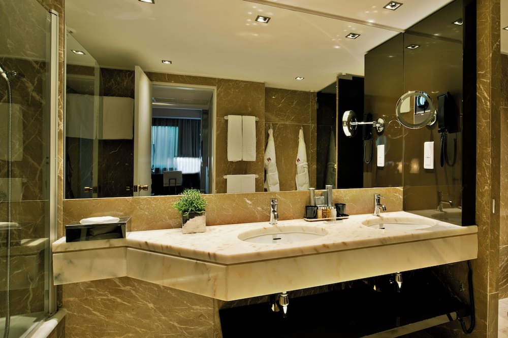 アルティス グランド ホテル ラグジュアリー コレクション ホテルズ 写真