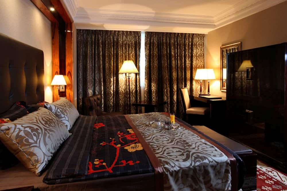 ラマダ プラザ バイ ウィンダム ゲヴゲリア 写真