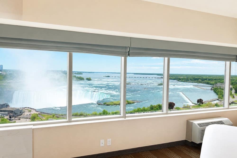 Niagara Fallsview Hotel 写真