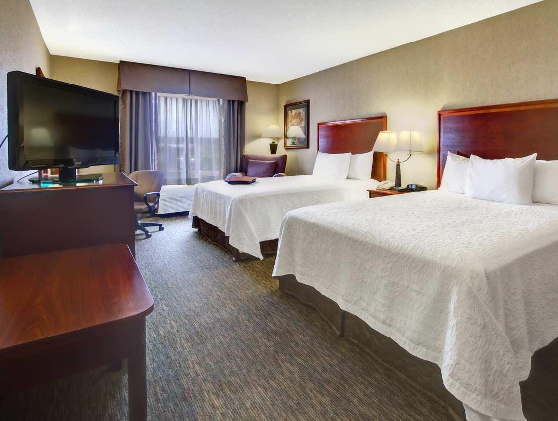 ハンプトン イン バン ビューレン 写真