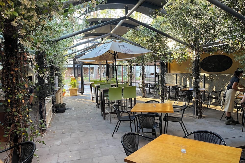 ステイ アット アリス スプリングス ホテル 写真