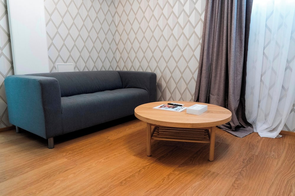 J5 ホテルズ ヘルヴェティ モントルー 写真