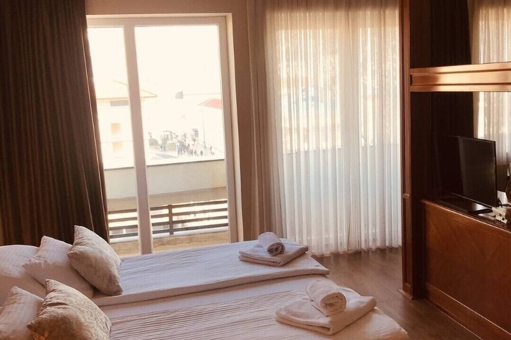 ホテル ブリストル 写真