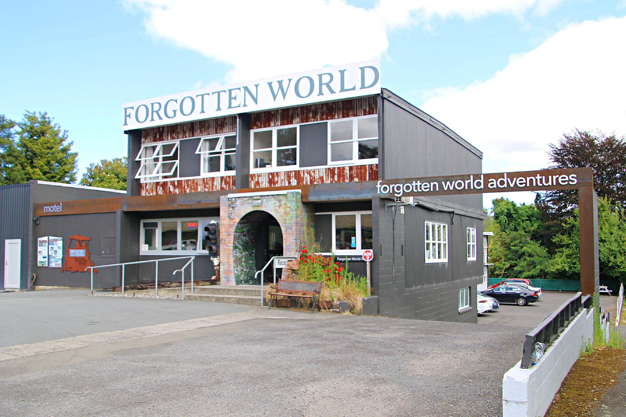 フォーガッテン ワールドモーテル 写真