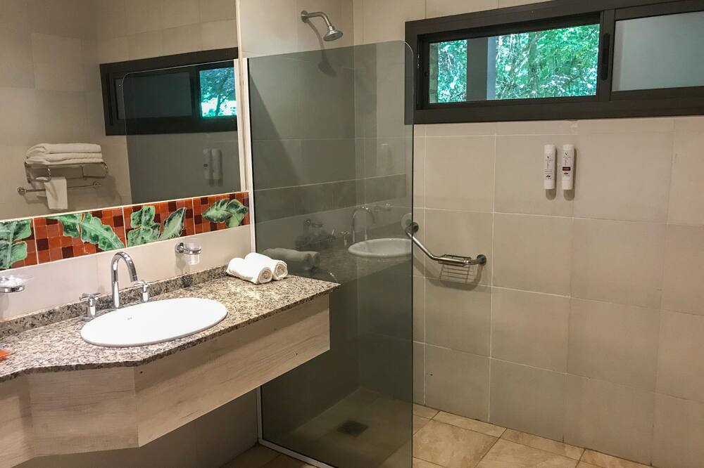 ヴィレッジ カタラタス 写真