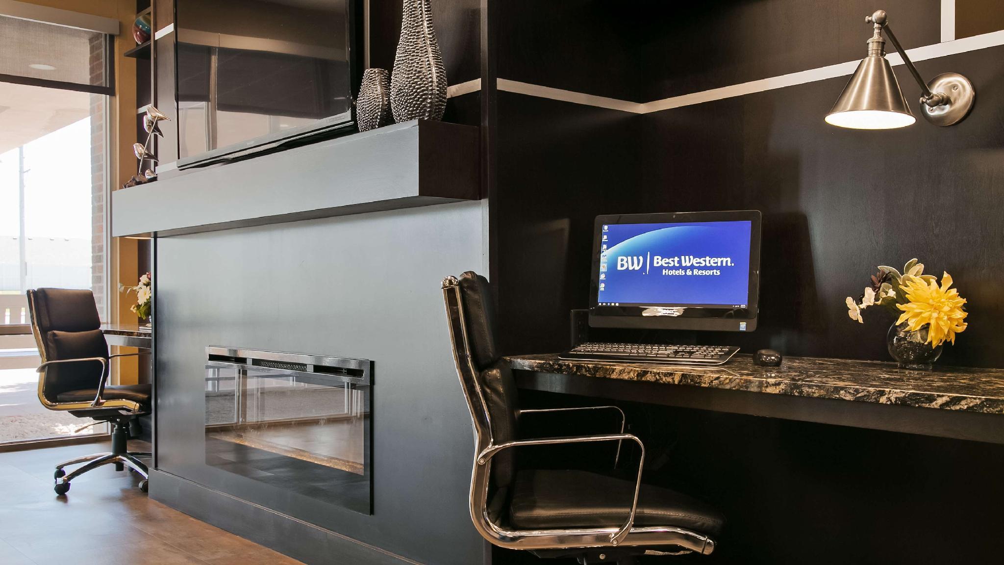 Best Western Ramkota Hotel 写真