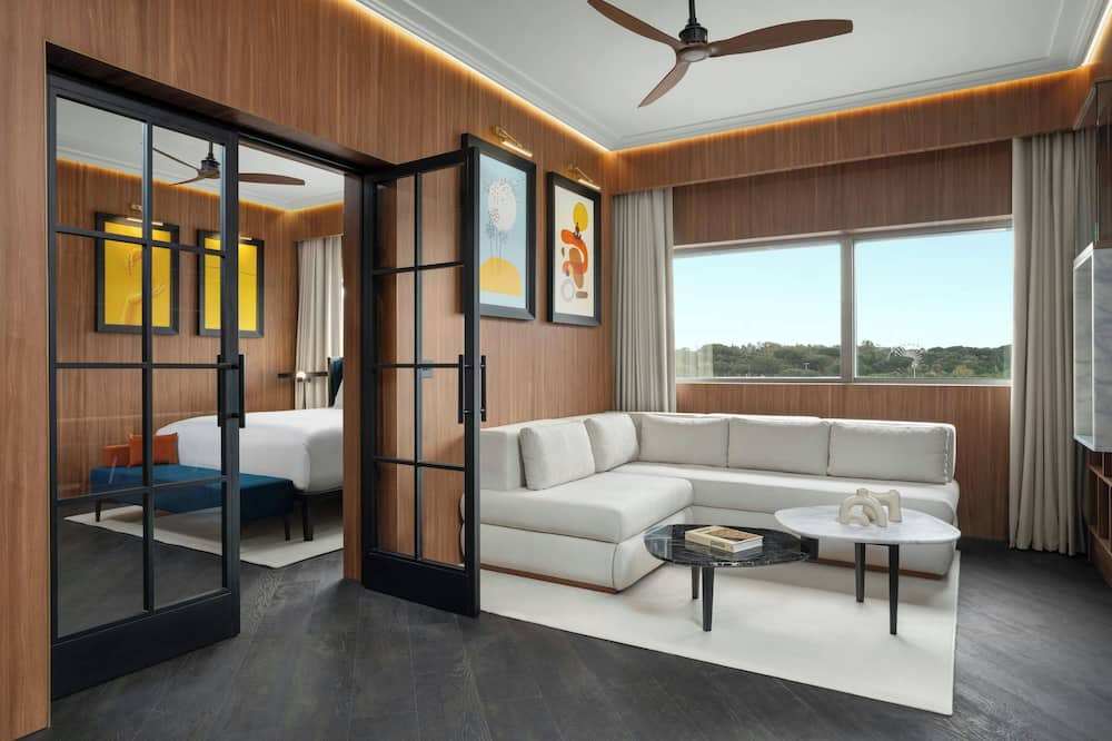 カルド ローマ オートグラフ コレクション 写真