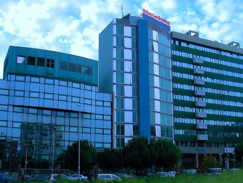 ハイ ホテル バーリ 写真