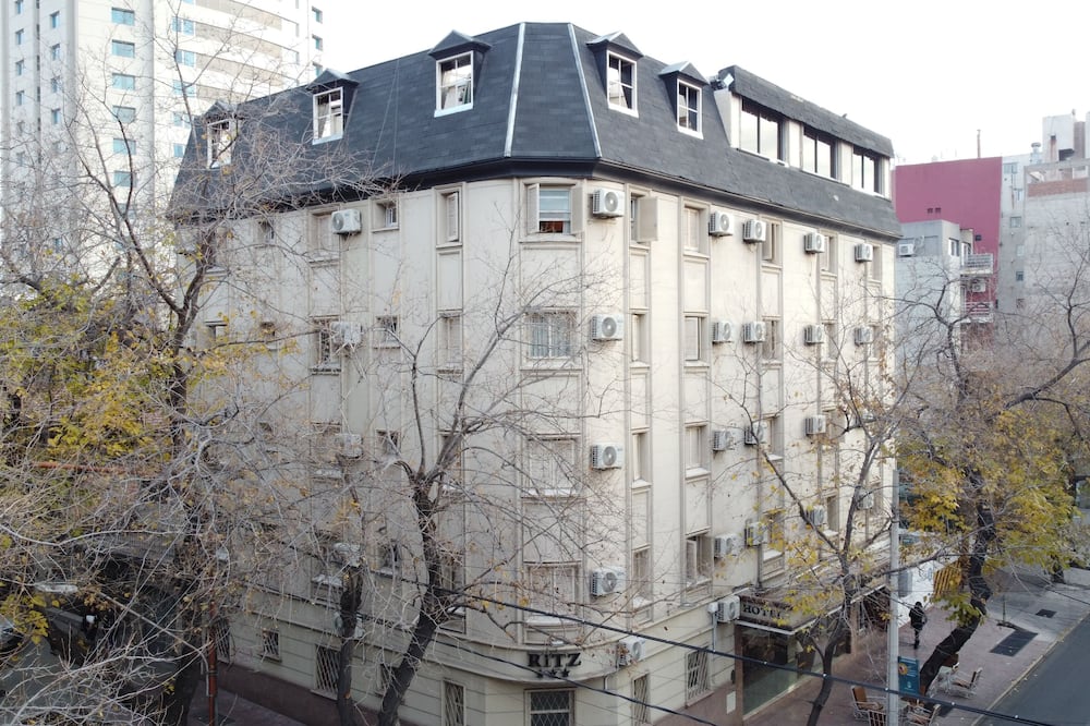 リッツ ホテル メンドーサ 写真