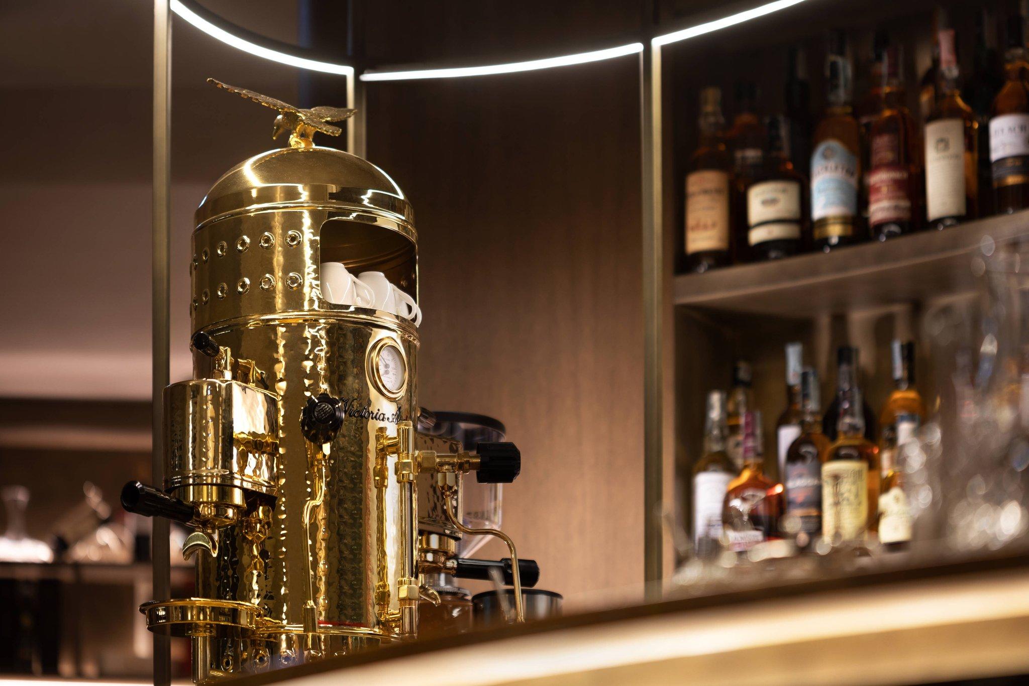 Grand Universe Lucca, Autograph Collection 写真