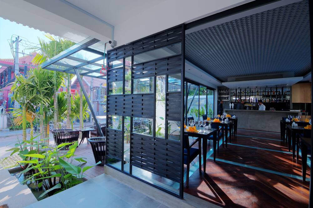 アプサラ レジデンス ホテル 写真