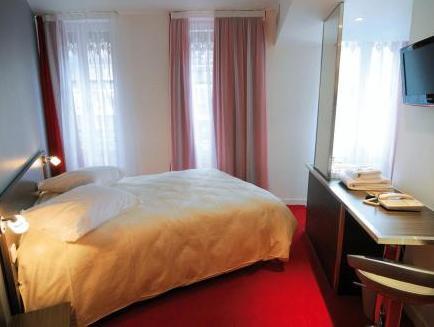 ル クストール ホテル 写真