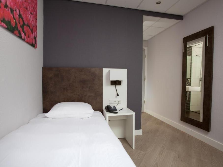 ホテル アムステルダム デ ローデ レーウ 写真