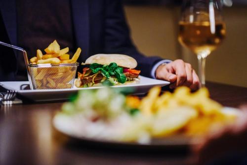 ホテル グローバル イン 写真