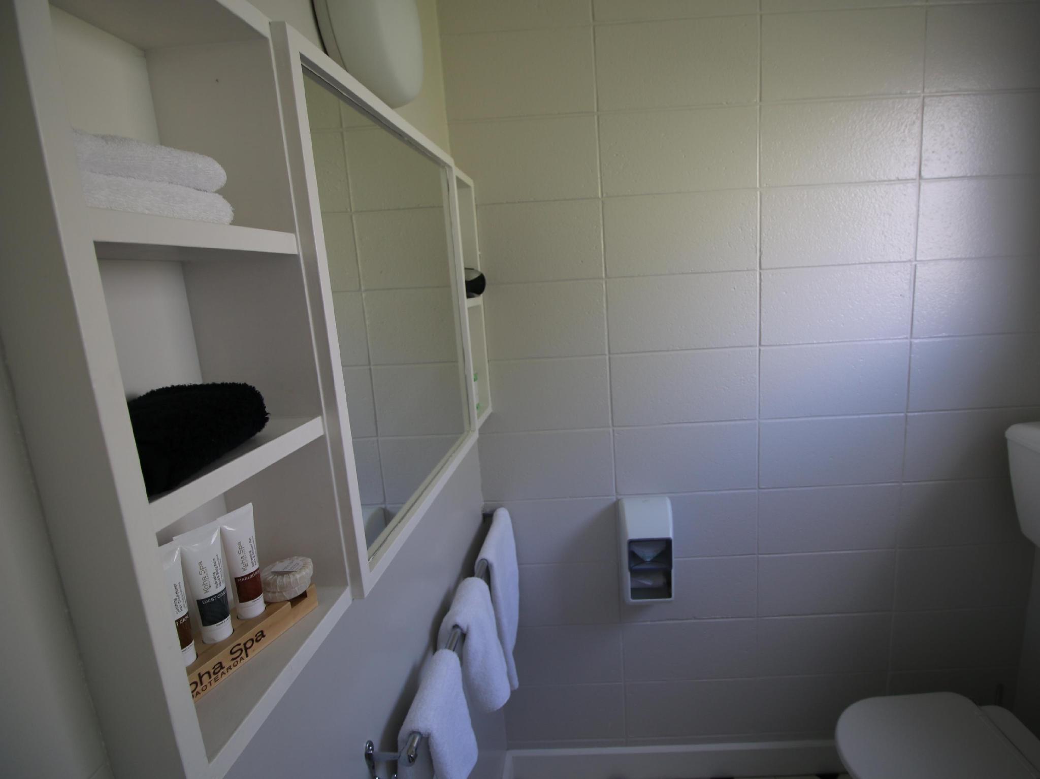 フォーガッテン ワールドモーテル 写真