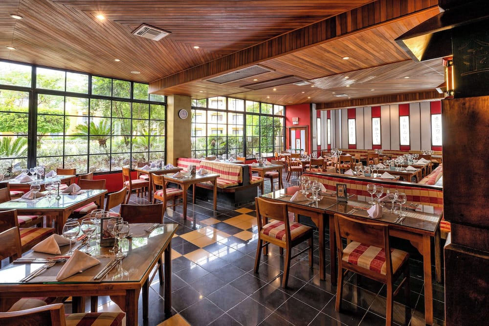 ビバ ドミニクス  宮殿ホテル バイ ウィンダム トレードマーク  オールインクルーシブ 写真