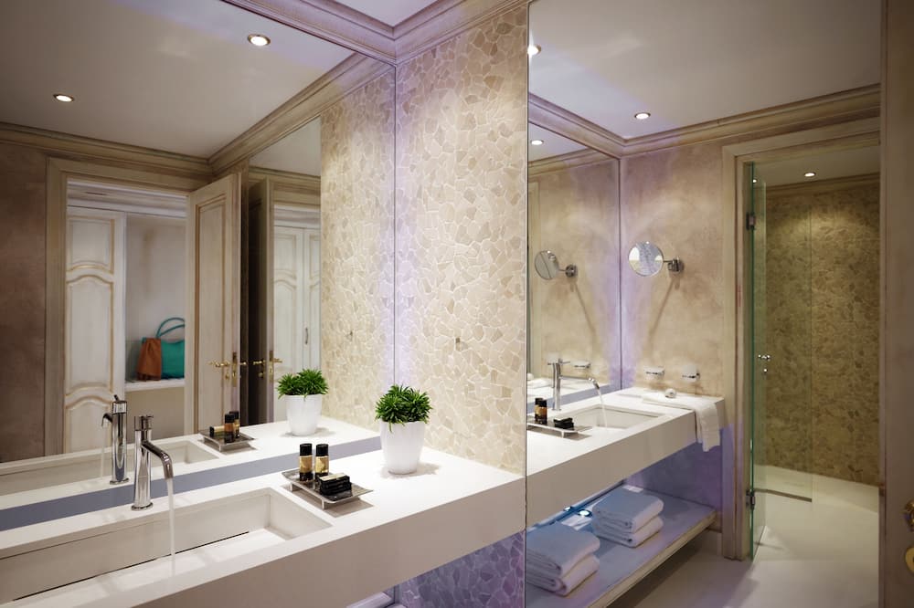 ミツィス セレクション ラグーナ 写真