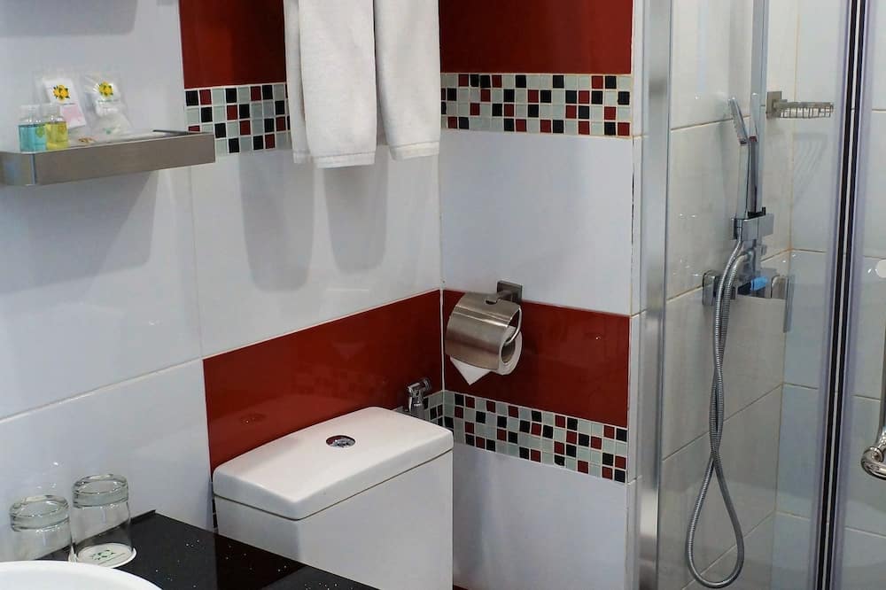 パイン ガーデン ホテル 写真