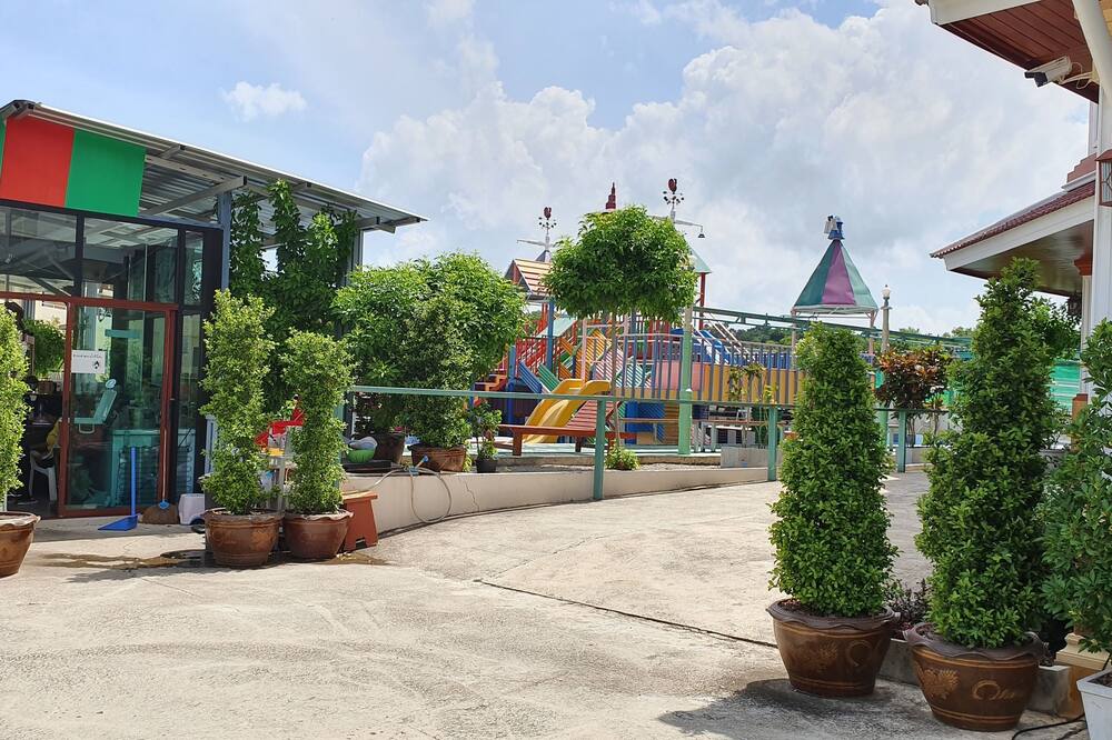 ドゥンタ アンダ ホテル クラビ 写真