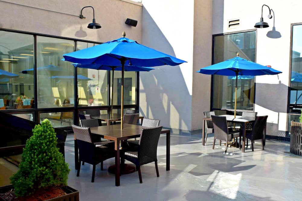 Courtyard by Marriott Columbus Downtown 写真