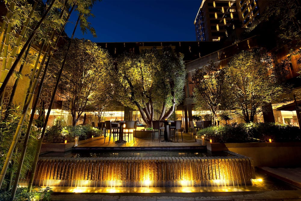 ヒルトン シャンハイ ホンチャオ 写真