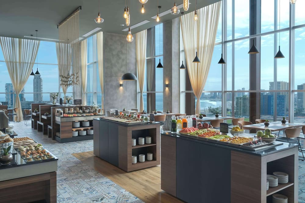 NH イキケ パシフィコ 写真