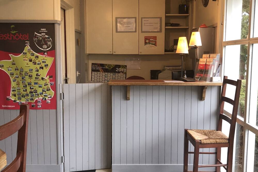 ファストホテル コルマール ウーセン 写真