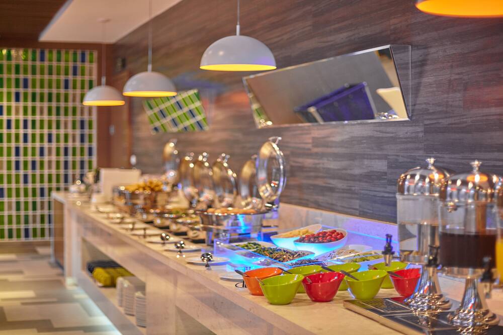 ホリデイ イン エクスプレス宝鶏シティ センター by IHG (宝〓世〓〓萃智〓假日酒店) 写真