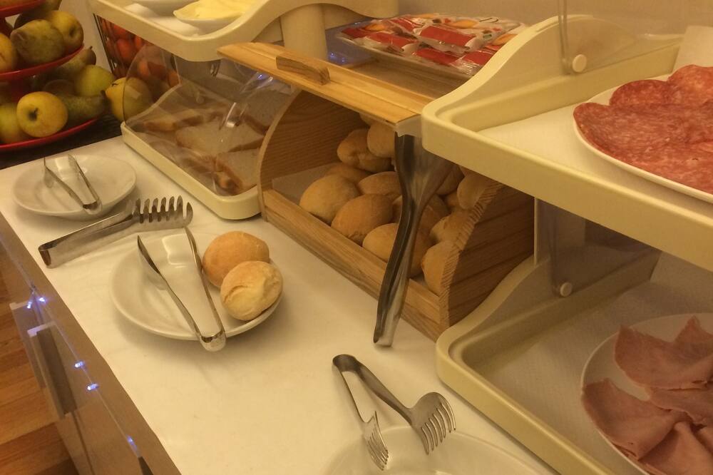 ホテル アスプロモンテ 写真