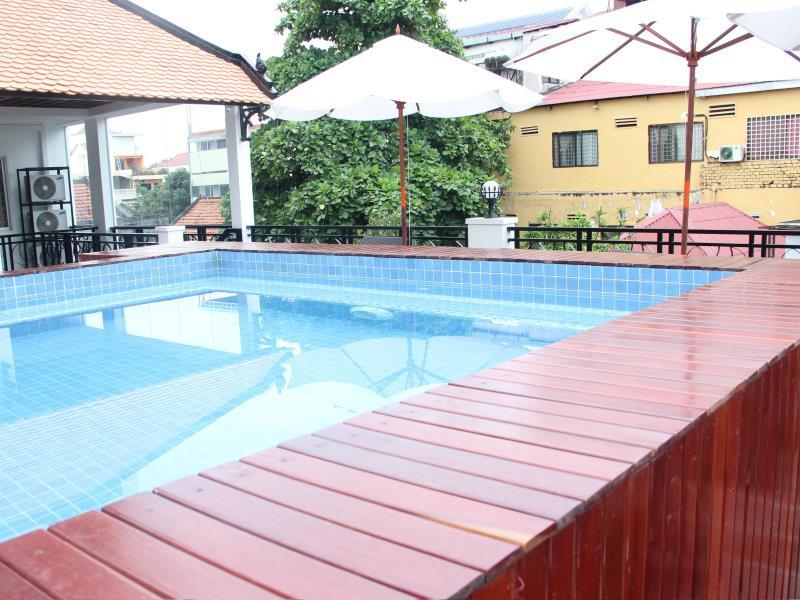 ナンバー9 ホテル 写真