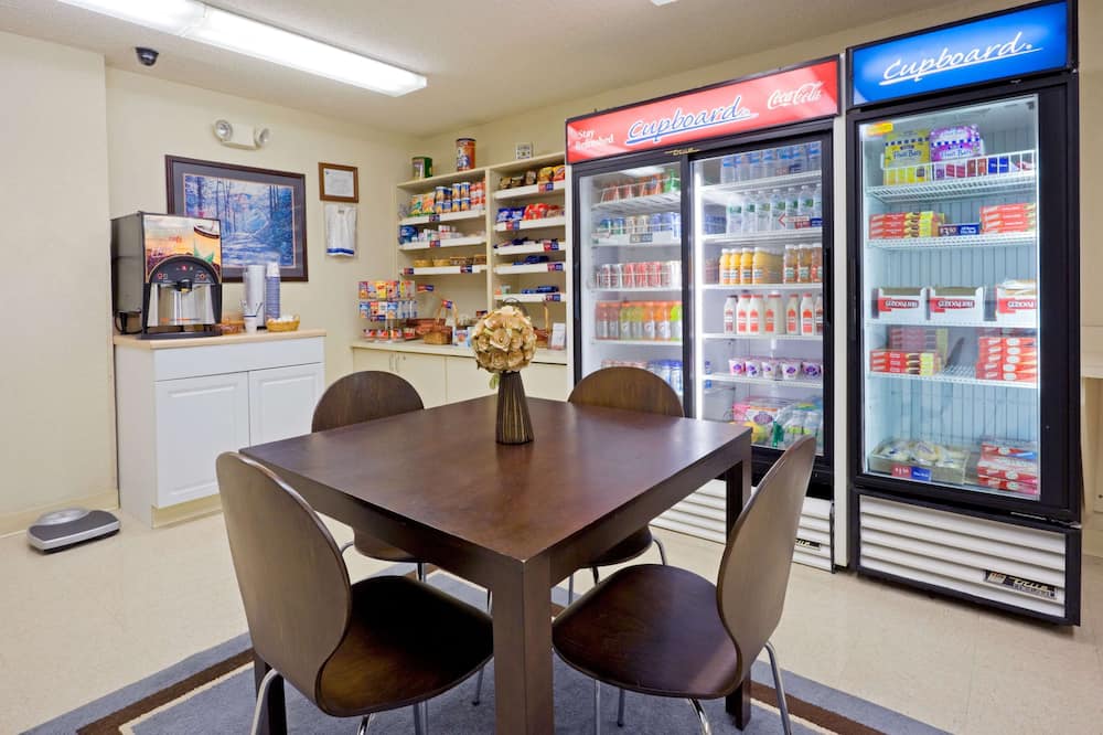 ソネスタ シンプリー スイーツ フィラデルフィア マウント ローレル 写真