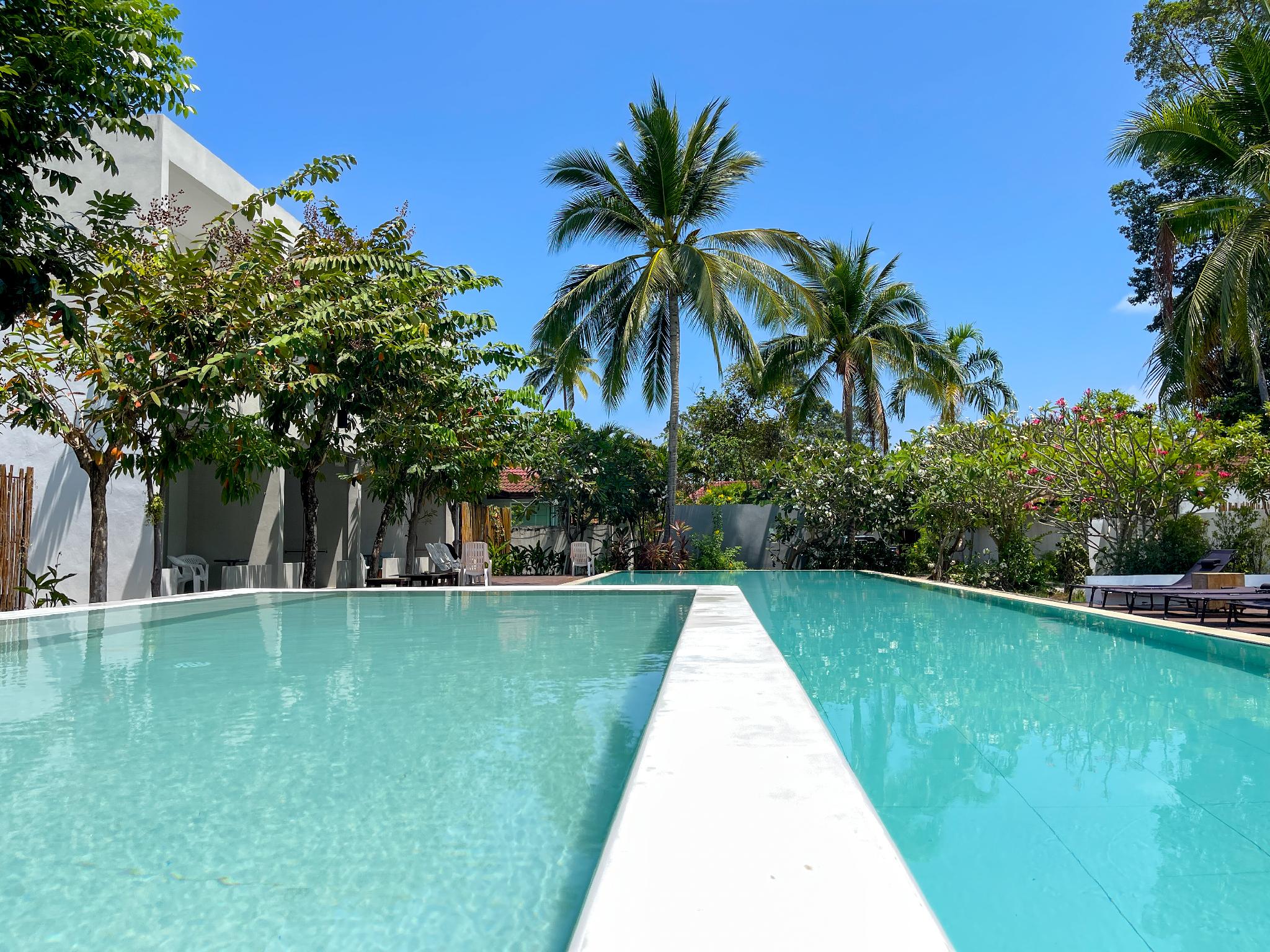 ザ リビング プール ヴィラ 写真