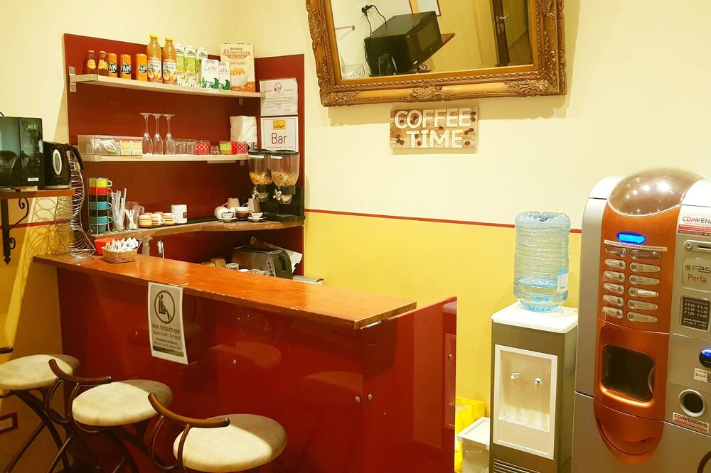 ホテル エステル 写真