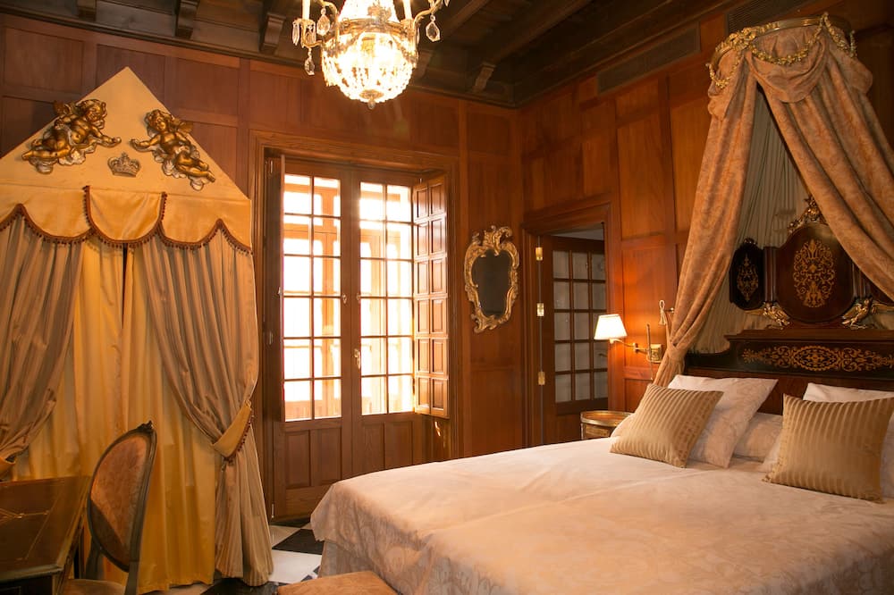 ホテル アテネオ セビージャ 写真