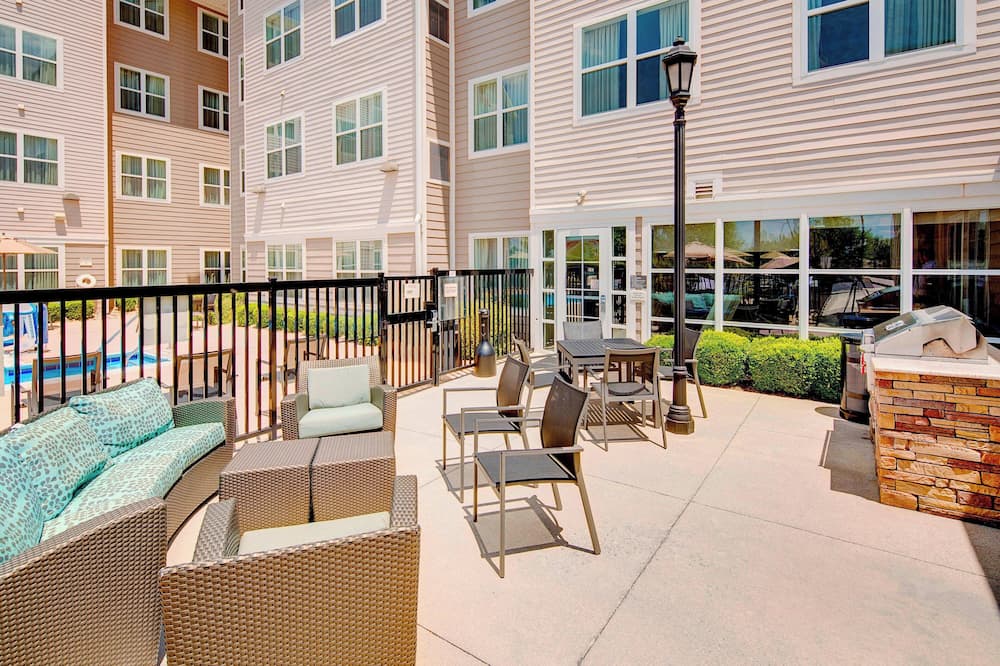 Residence Inn by Marriott Roanoke Airport 写真