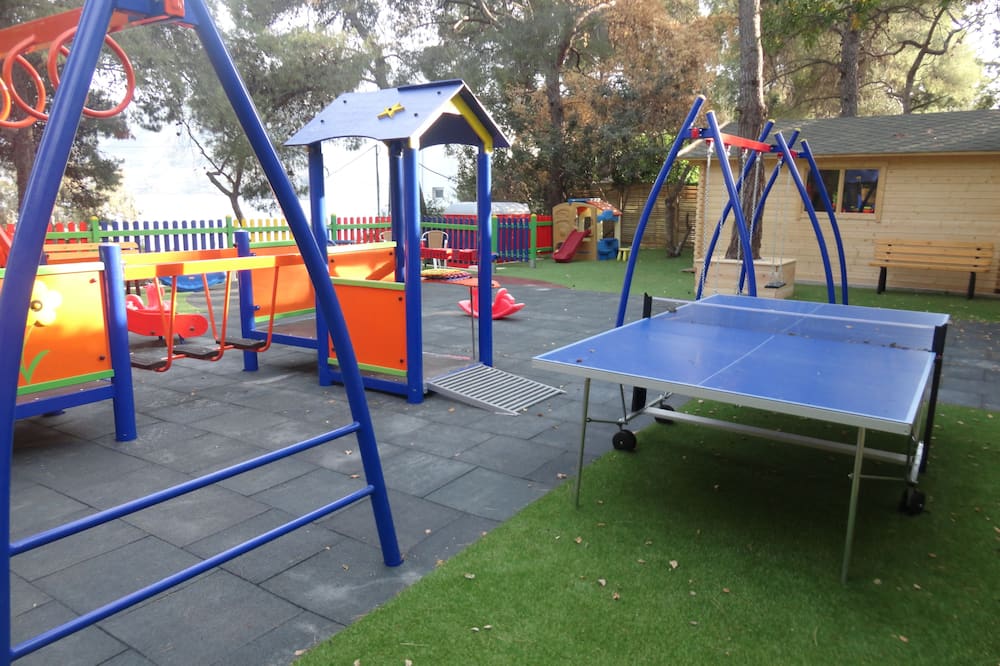 New Aegli Resort Hotel 写真