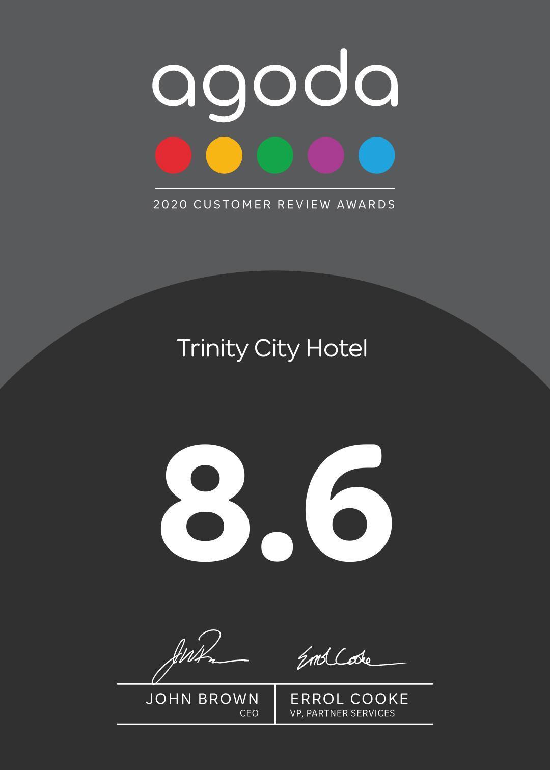 トリニティ シティ ホテル 写真