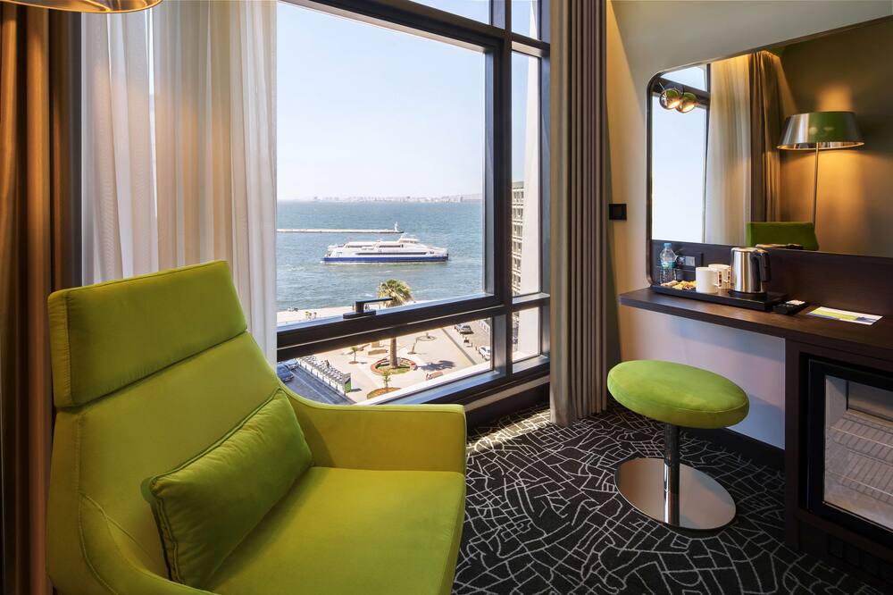 パーク イン バイ ラディソン イズミル 写真