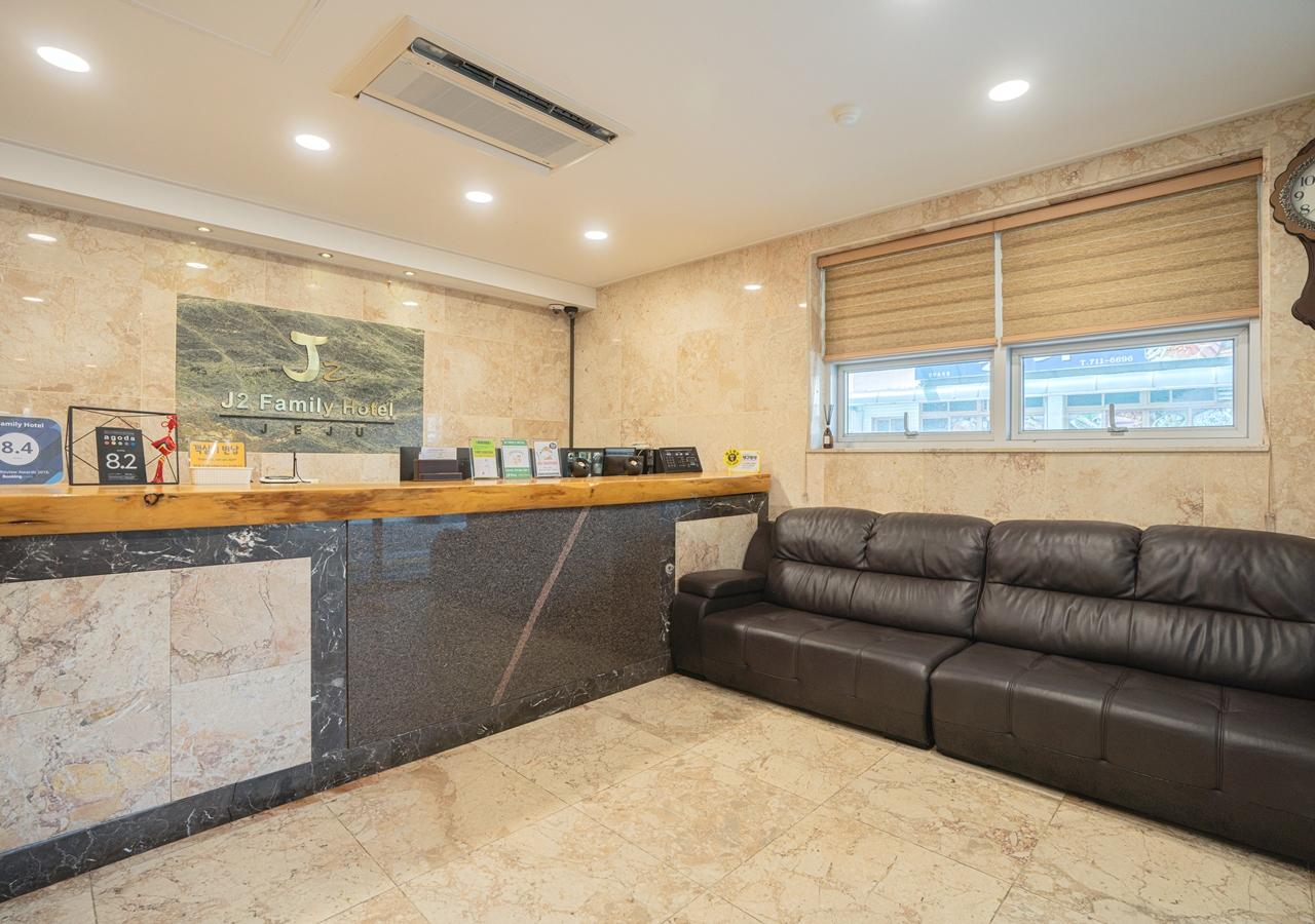 J2 ファミリー ホテル 写真