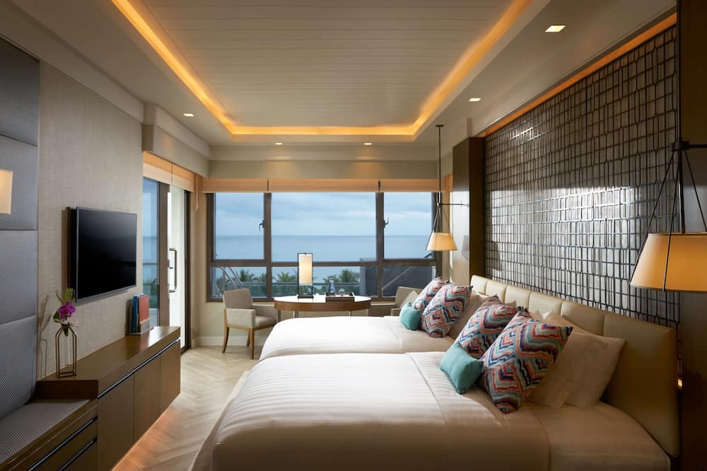 ディスカバリー ボラカイ 写真