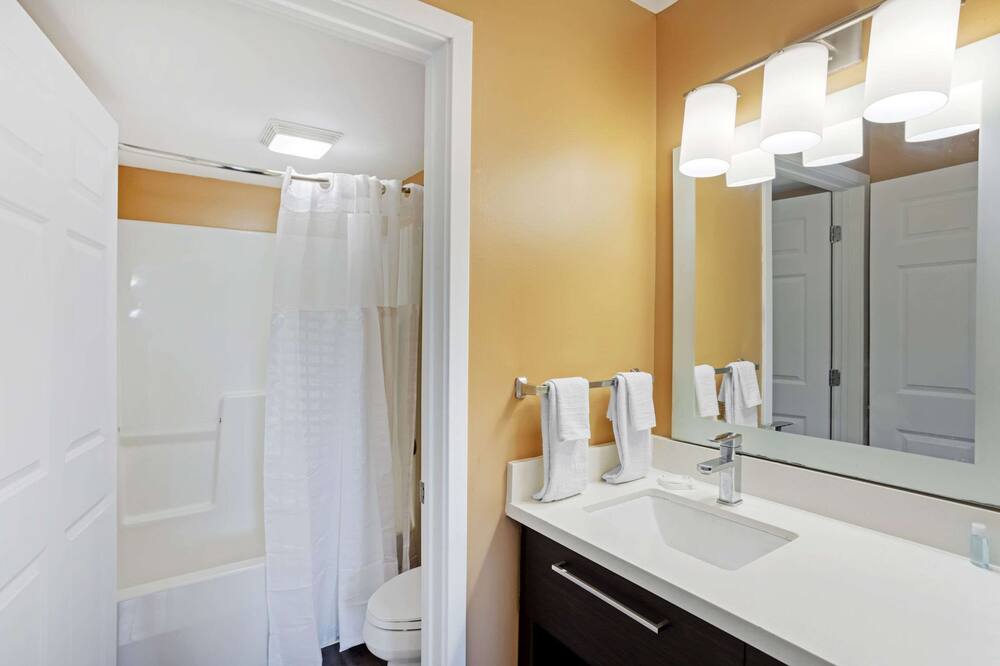 メインステイスイーツ マウントローレル - フィラデルフィア 写真