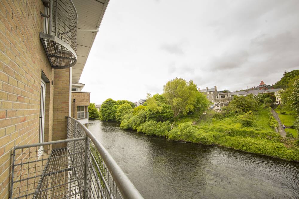 リバーサイド ホテル 写真