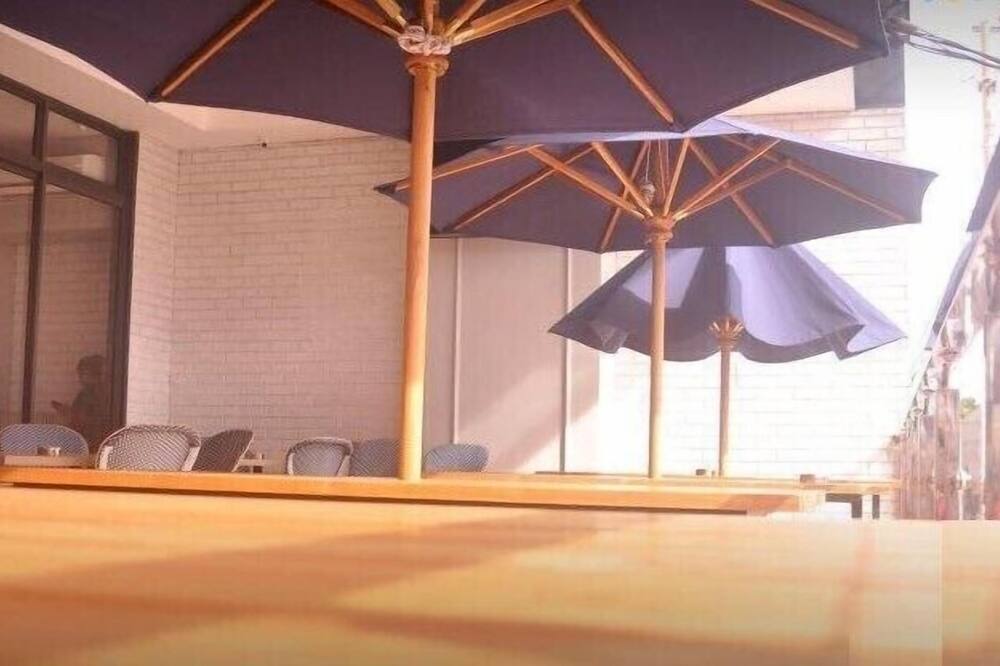 エクスプレシア ホテル マカッサル 写真