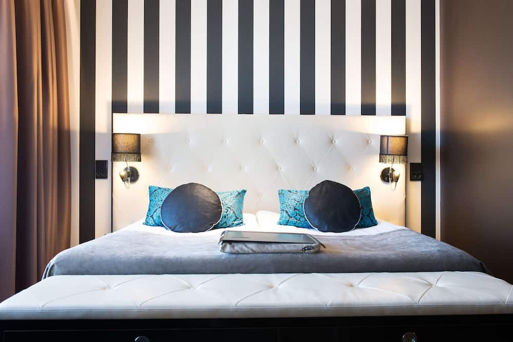 スカンディック パーシ 写真