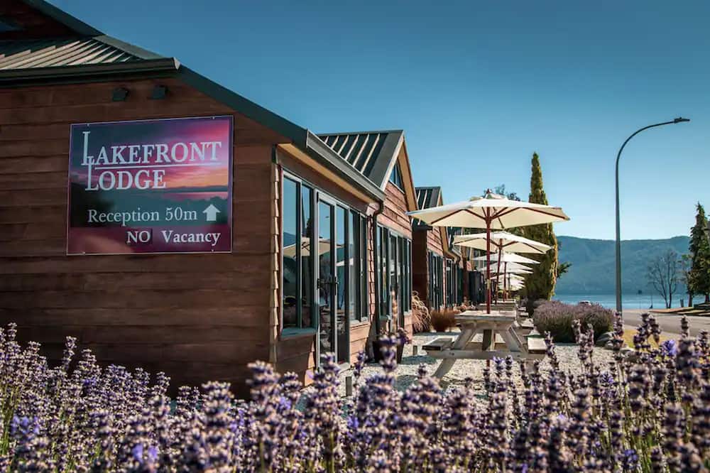 レイクフロント ロッジ 写真