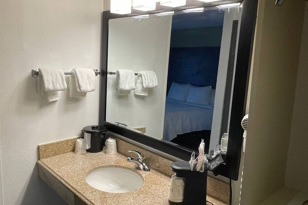 ラ キンタ イン アンド スイーツ バイ ウィンダム シンシナティ ノース 写真