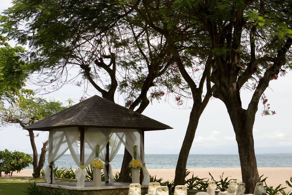 ホリデイ イン リゾート バルナ バリ バイ IHG 写真