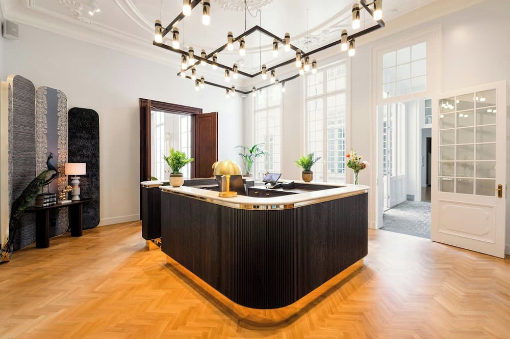 サファイア ハウス アントワープ オートグラフ コレクション 写真